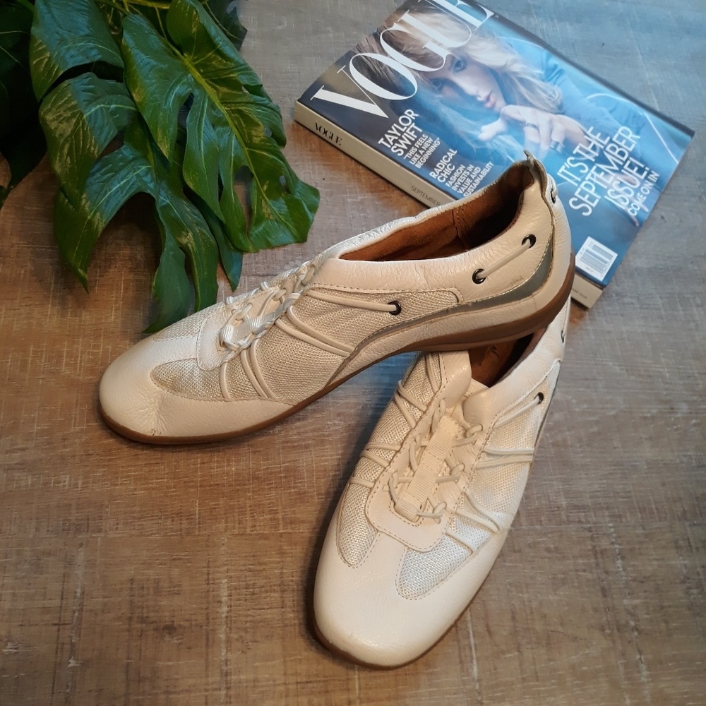 NWOT Slipon Sneakers